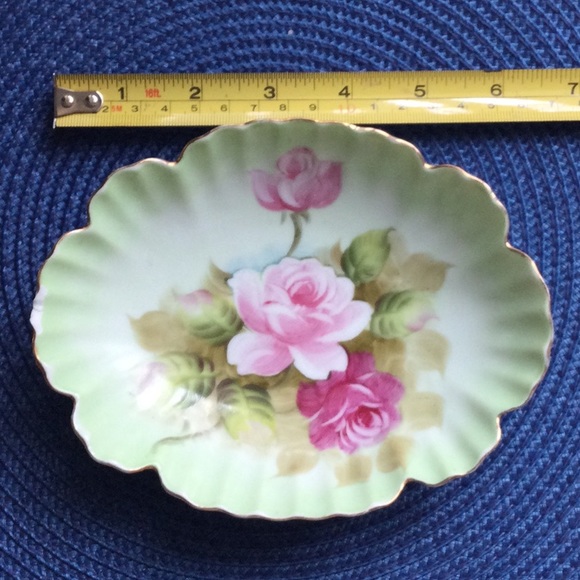 🌿Vintage Hand Painted Dish🌿 - Picture 4 of 7